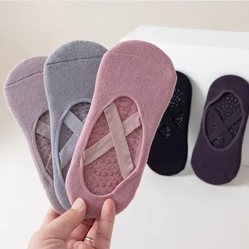 Women Cotton Silicone Non-slip Pilates Grip Sports Sock.