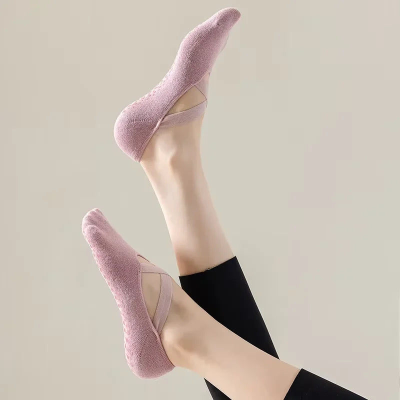 Women Cotton Silicone Non-slip Pilates Grip Sports Sock.